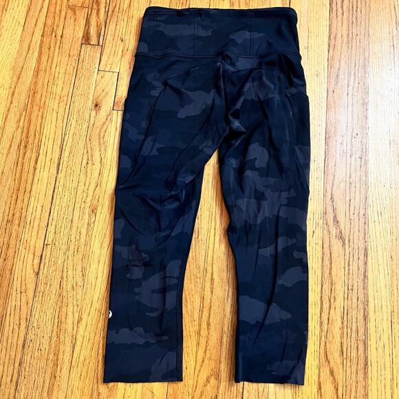 Lululemon Leggings Womens 4 Fast Free Crop II Cut Off Camo Multi Grey - Picture 1 of 8